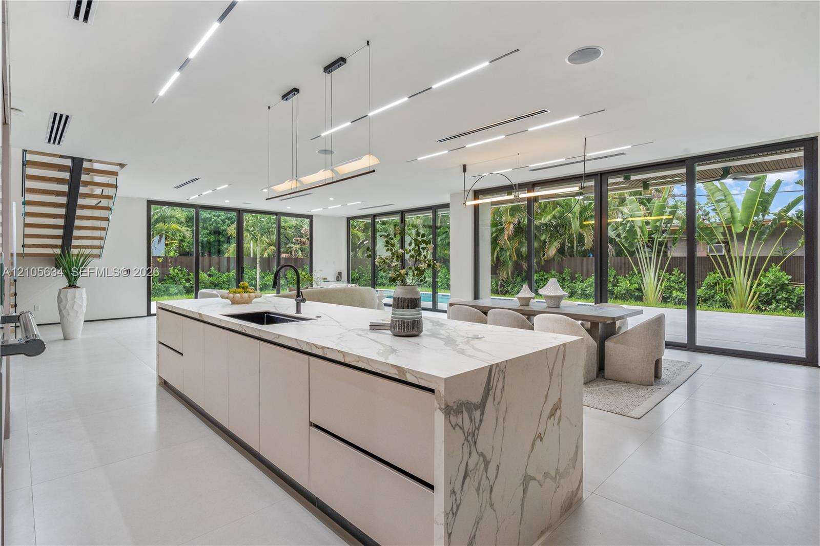 623 16th Ter, Fort Lauderdale, FL 33304 - For Sale photo 10