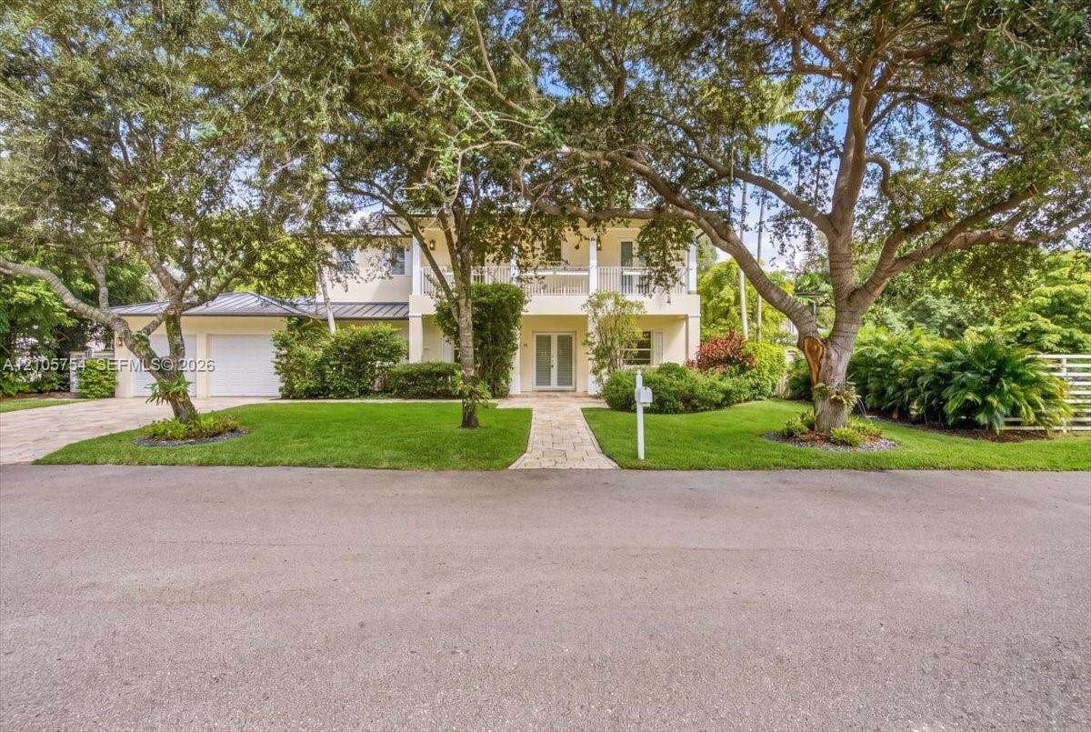 6011 82nd St, South Miami, FL 33143 - For Sale photo 2