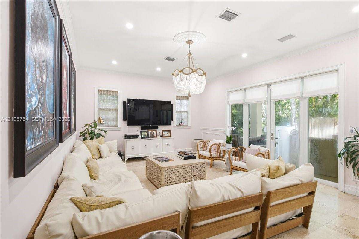 6011 82nd St, South Miami, FL 33143 - For Sale photo 16