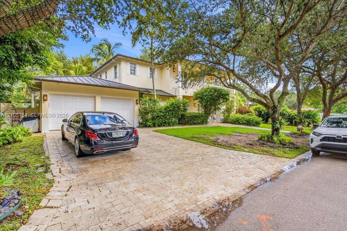 6011 82nd St, South Miami, FL 33143 - For Sale photo 5