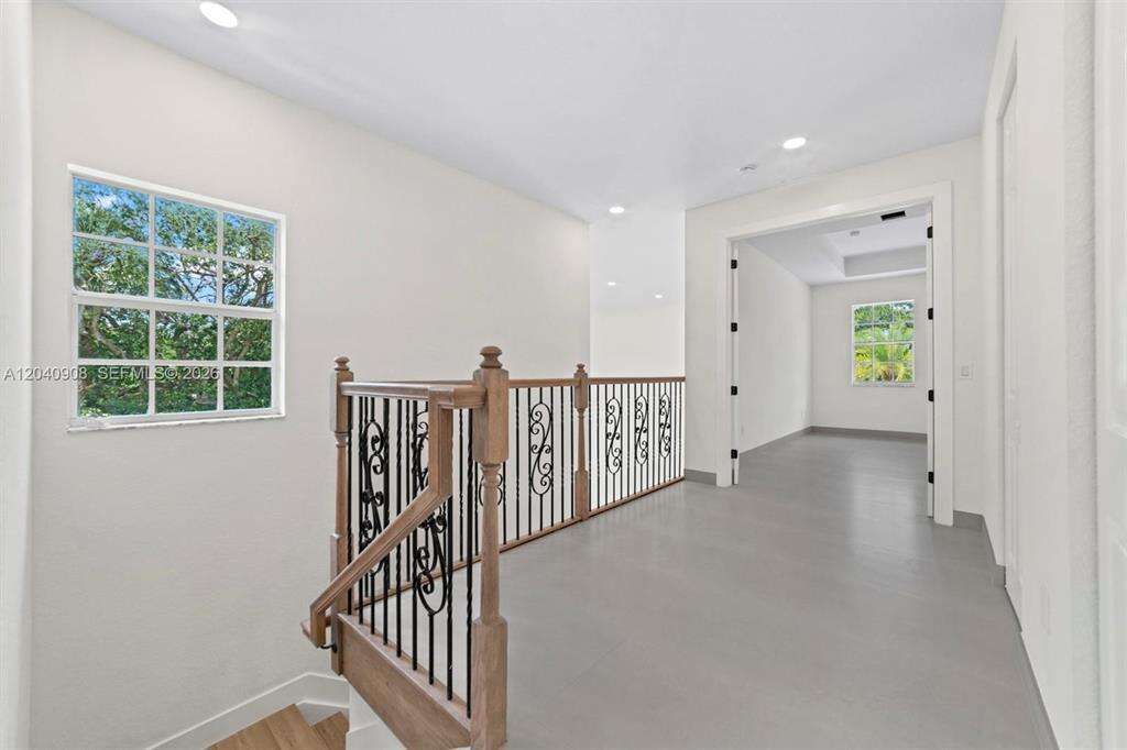 3040 44th, Dania Beach, FL 33312 - For Sale photo 17
