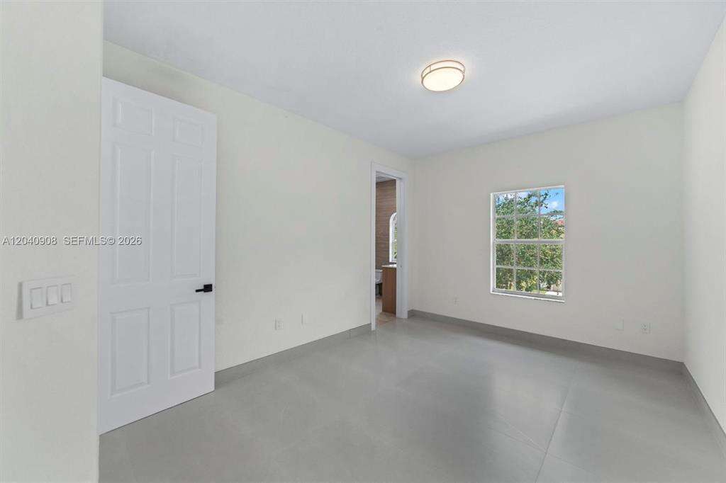 3040 44th, Dania Beach, FL 33312 - For Sale photo 9