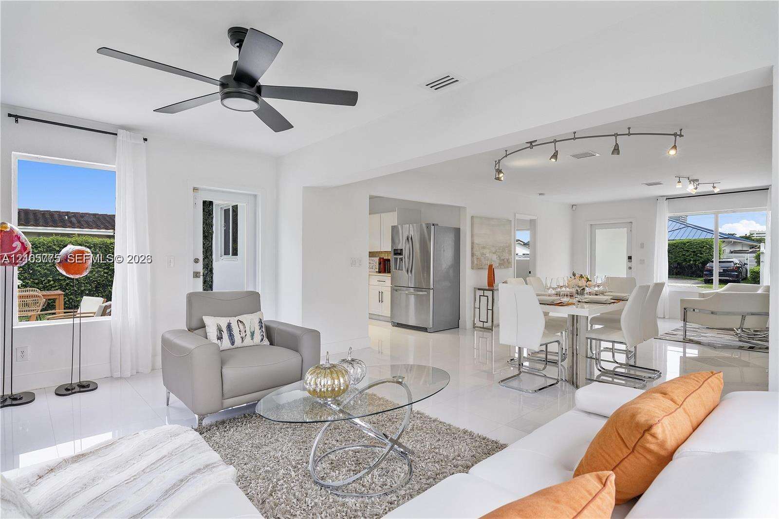 21230 24th Ct, Miami, FL 33180 - For Sale photo 7