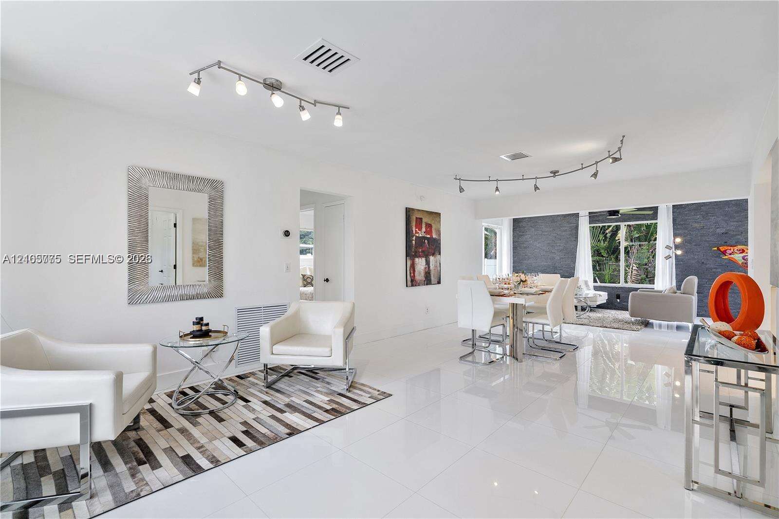 21230 24th Ct, Miami, FL 33180 - For Sale photo 10
