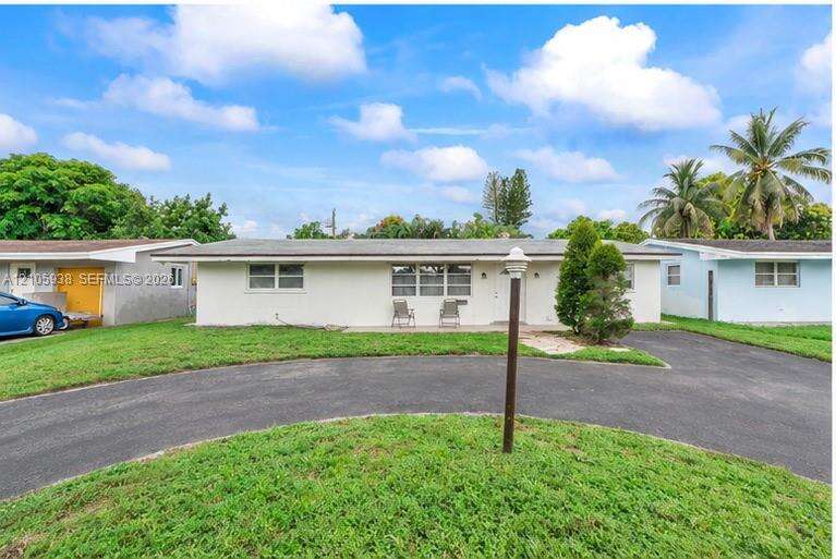 8310 10th St, Pembroke Pines, FL 33024 - For Sale photo 1