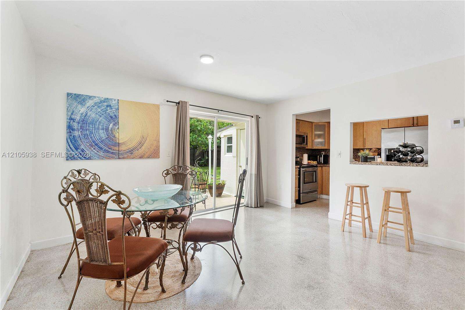 8310 10th St, Pembroke Pines, FL 33024 - For Sale photo 2