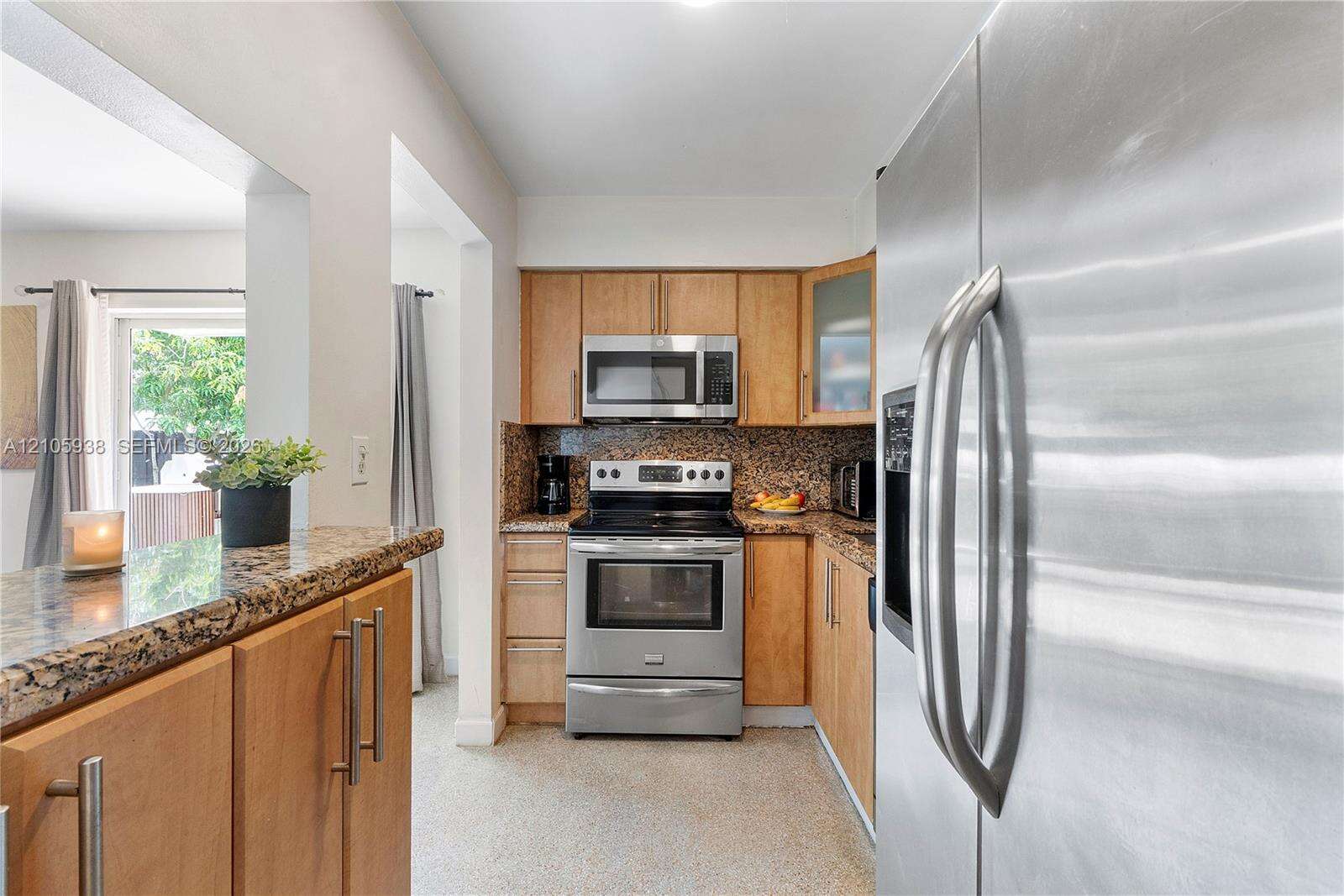 8310 10th St, Pembroke Pines, FL 33024 - For Sale photo 12