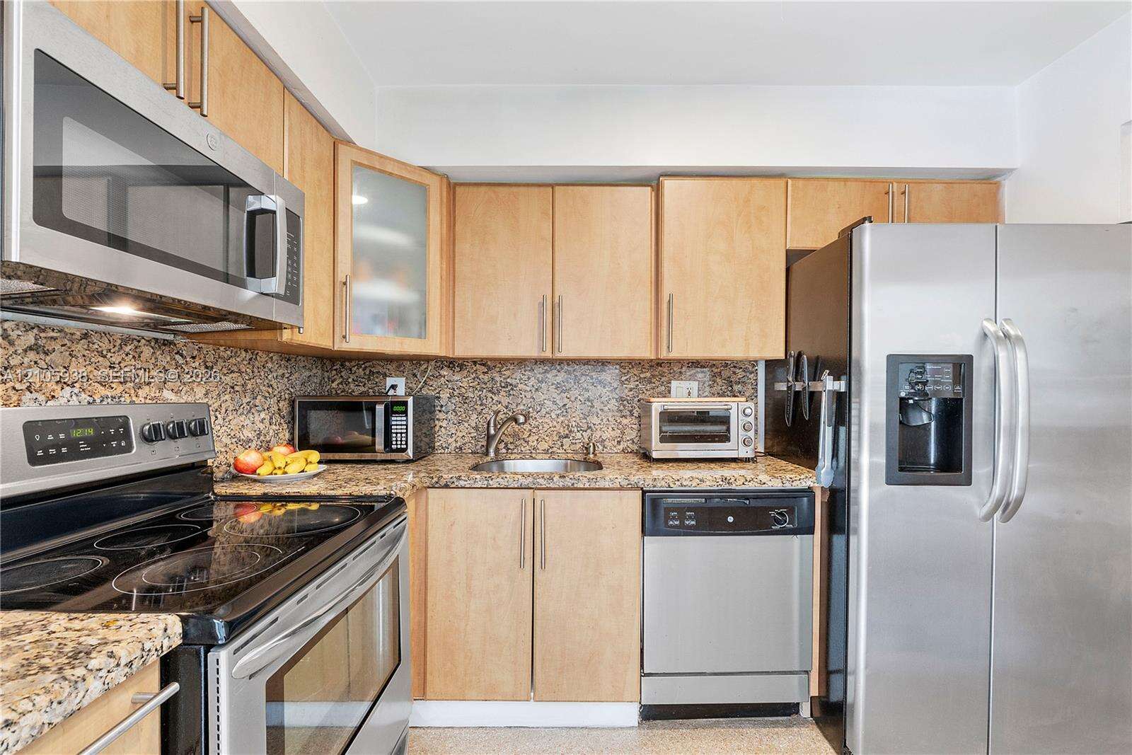 8310 10th St, Pembroke Pines, FL 33024 - For Sale photo 4