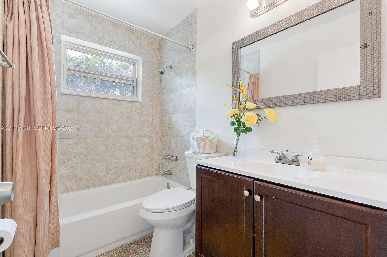 8310 10th St, Pembroke Pines, FL 33024 - For Sale photo 5
