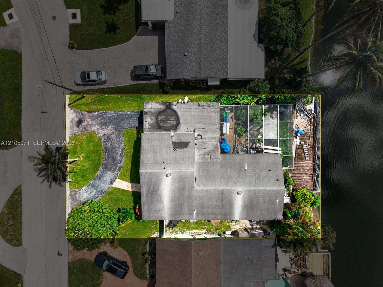 6604 Coconut Dr, Miramar, FL 33023 - For Sale photo 10