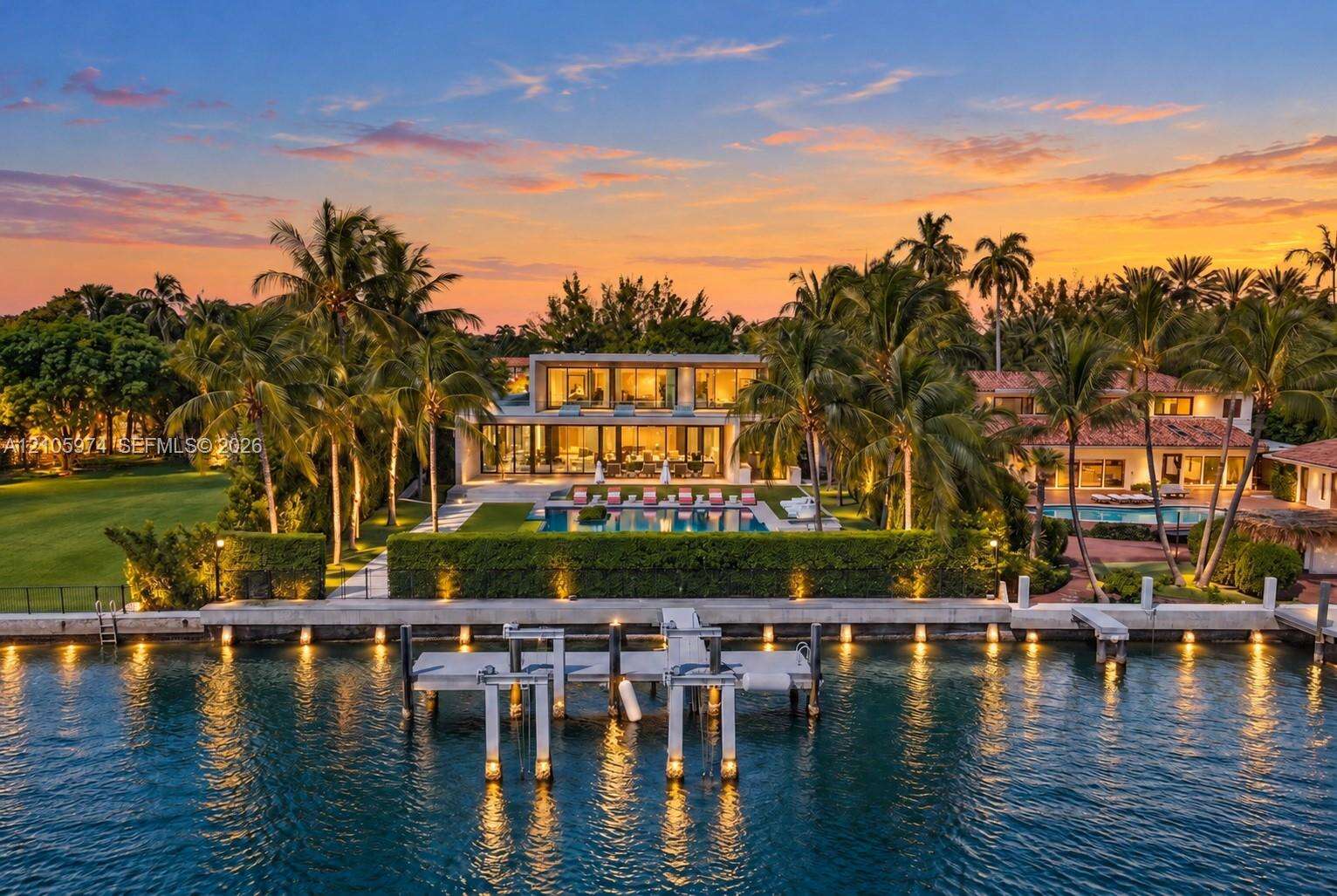 4395 Pine Tree Dr, Miami Beach, FL 33140 - For Sale photo 1