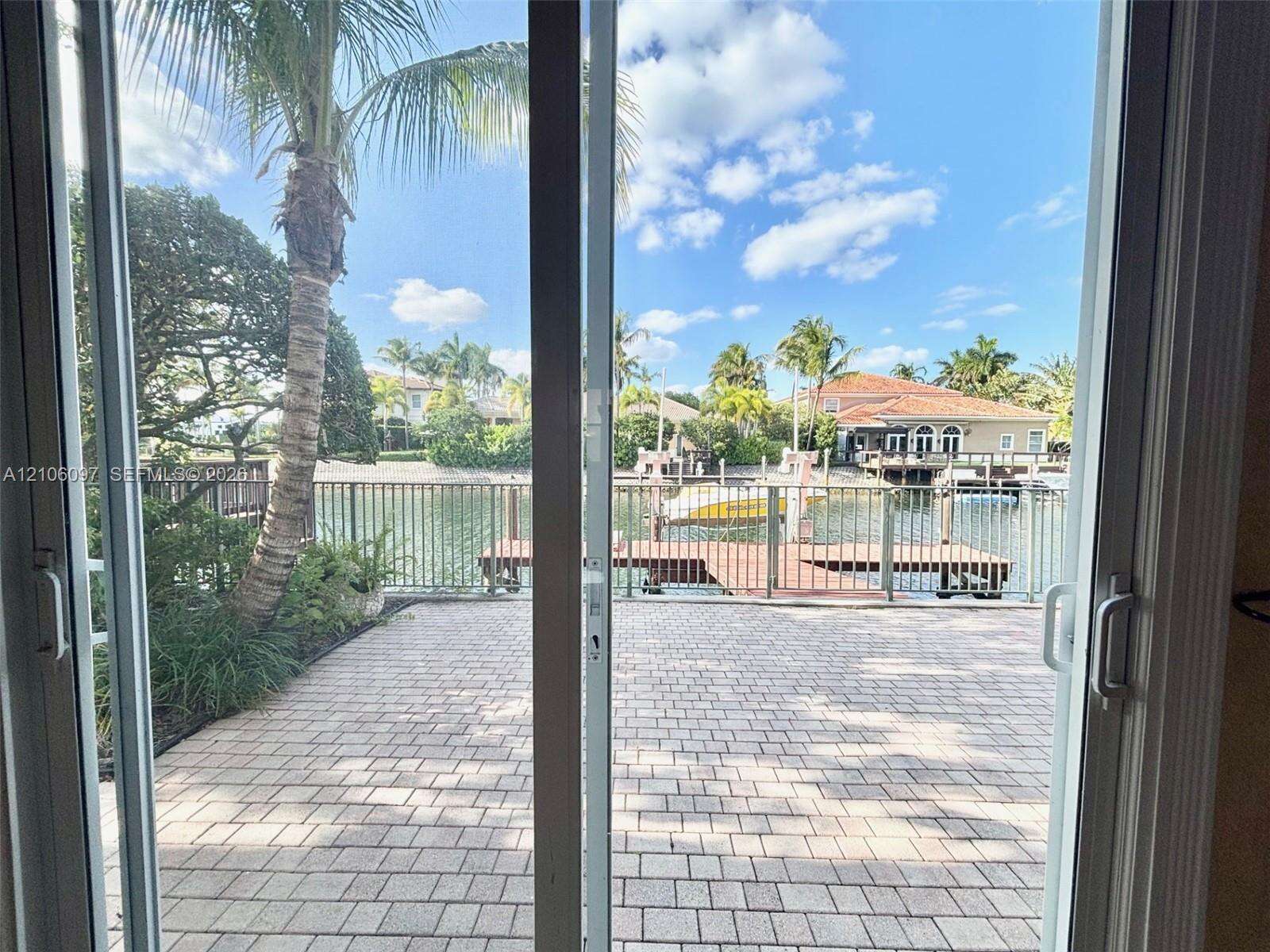 1141 Waterside Ln, Hollywood, FL 33019 - For Sale photo 21