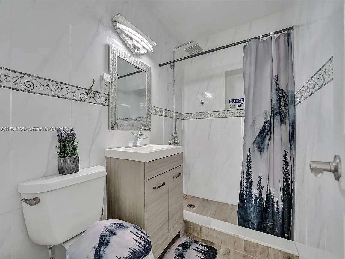 1607 Moffett St, Hollywood, FL 33020 - For Sale photo 12