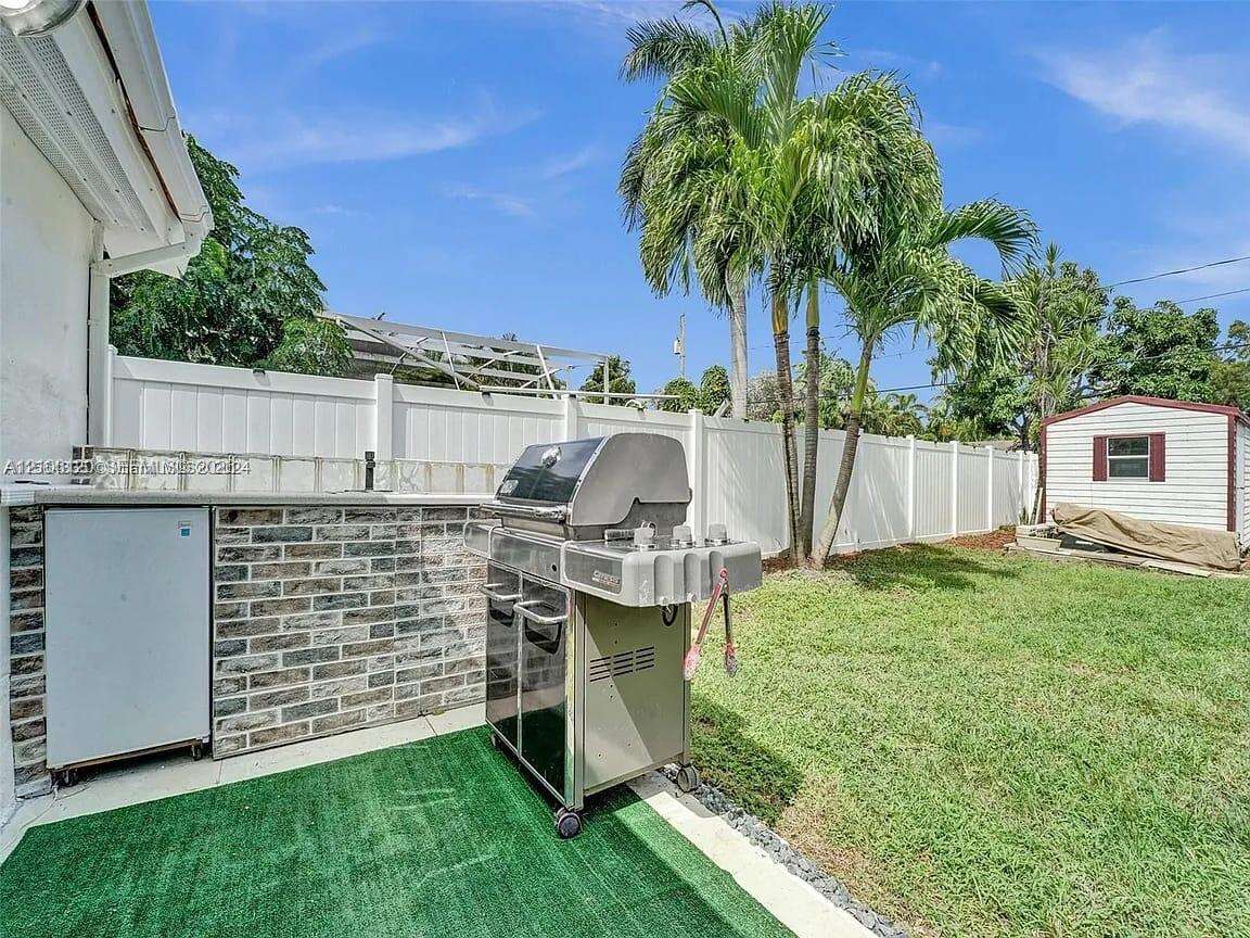 1607 Moffett St, Hollywood, FL 33020 - For Sale photo 18