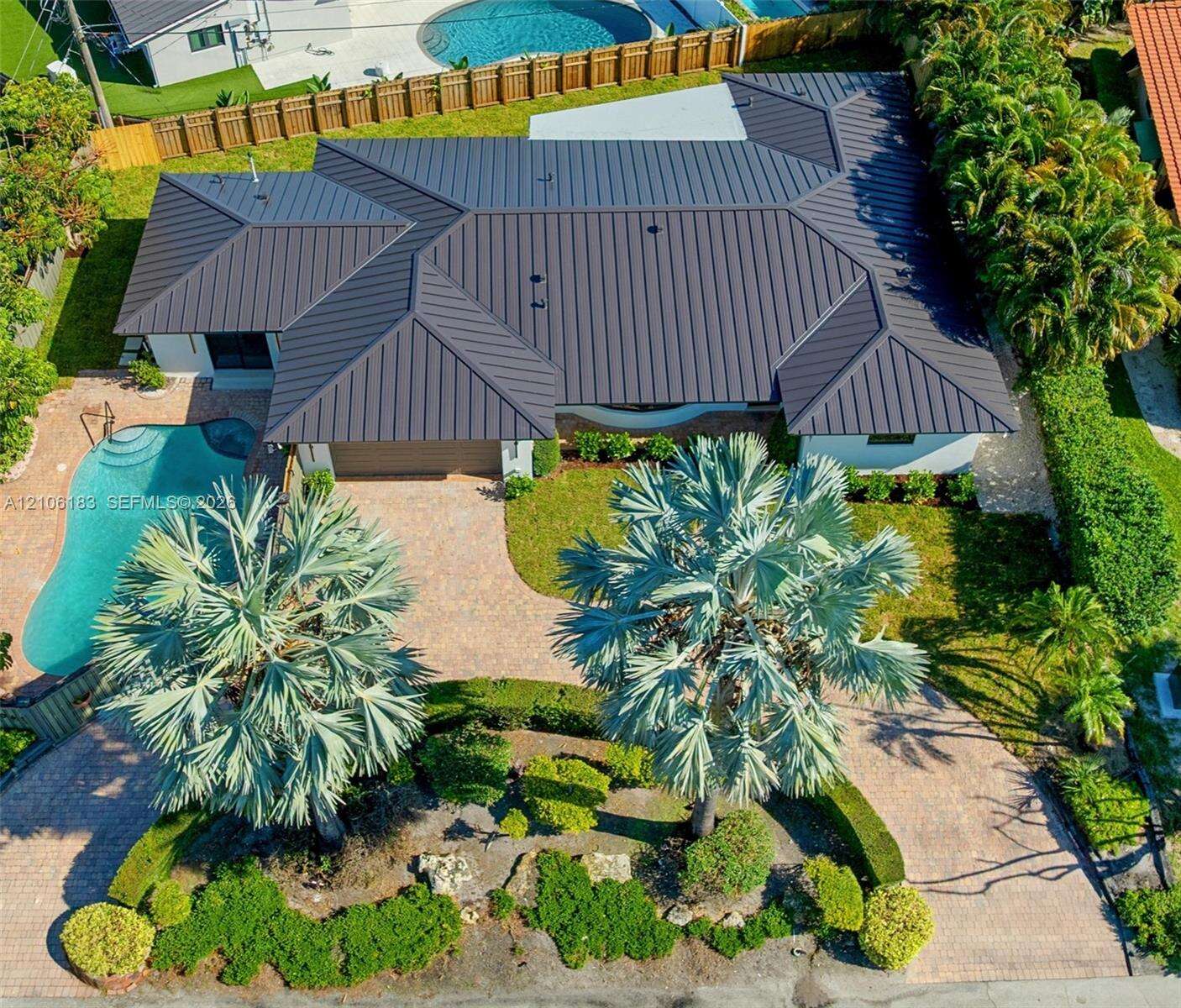 2061 54th St, Fort Lauderdale, FL 33308 - For Sale photo 3