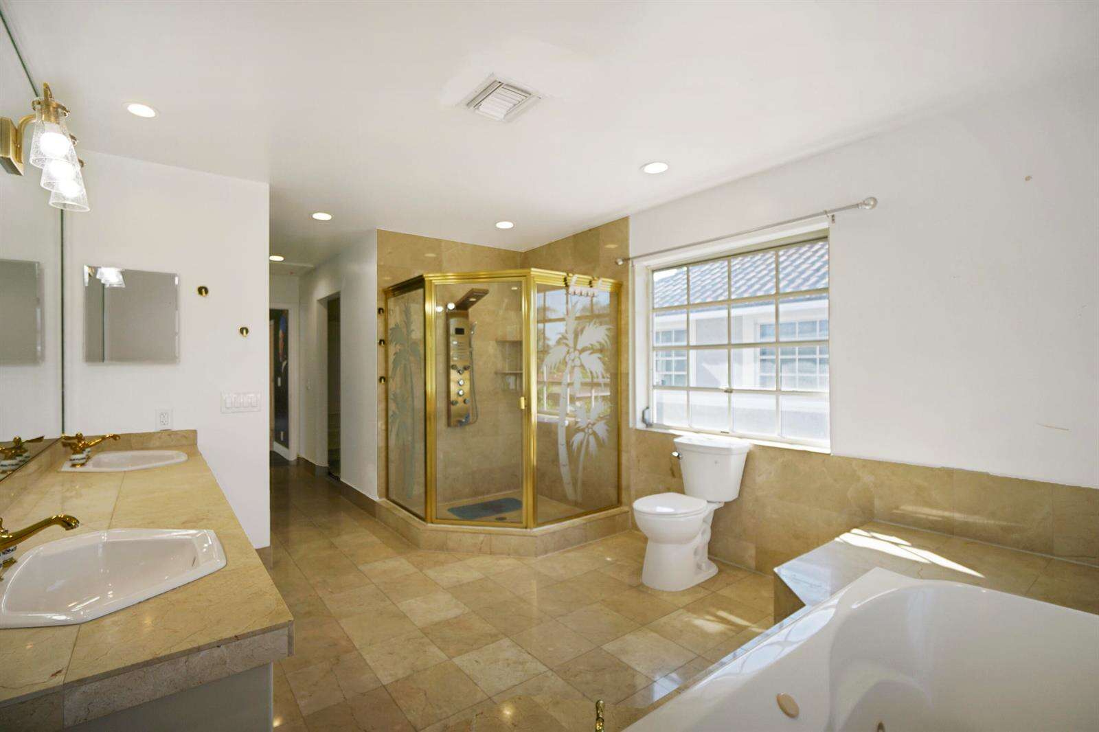 851 11th, Hollywood, FL 33019 - For Sale photo 24