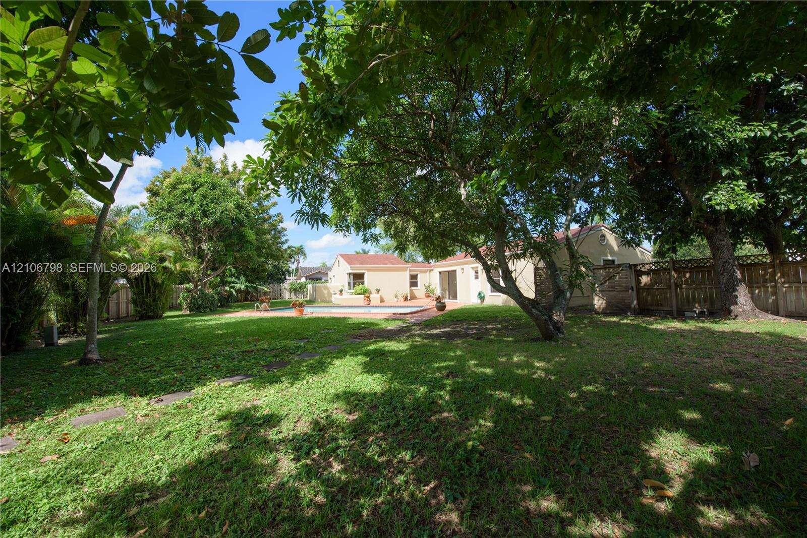 14750 156th St, Miami, FL 33187 - For Sale photo 37