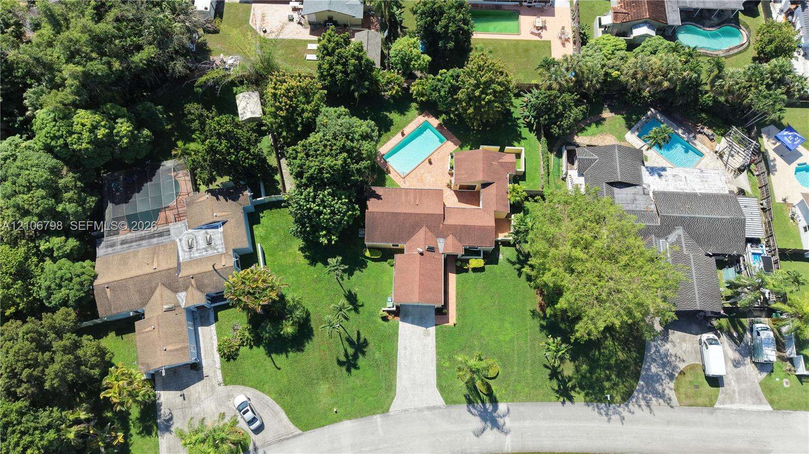 14750 156th St, Miami, FL 33187 - For Sale photo 39