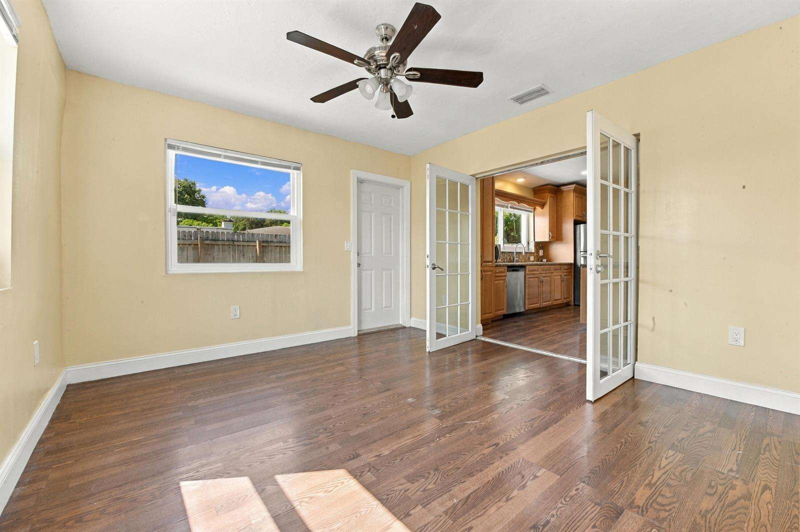 6824 5th, Pembroke Pines, FL 33023 - For Sale photo 15
