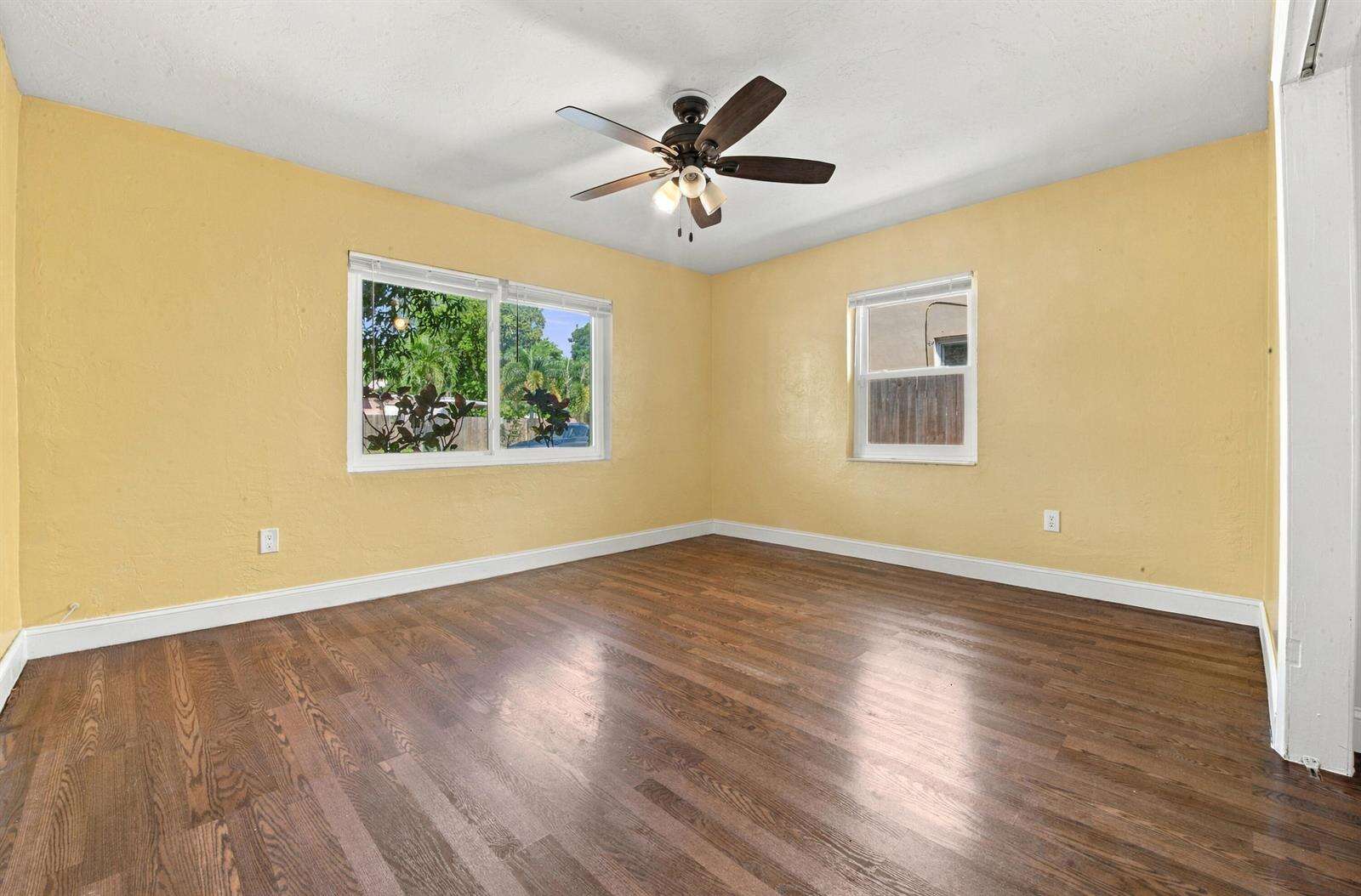 6824 5th, Pembroke Pines, FL 33023 - For Sale photo 17