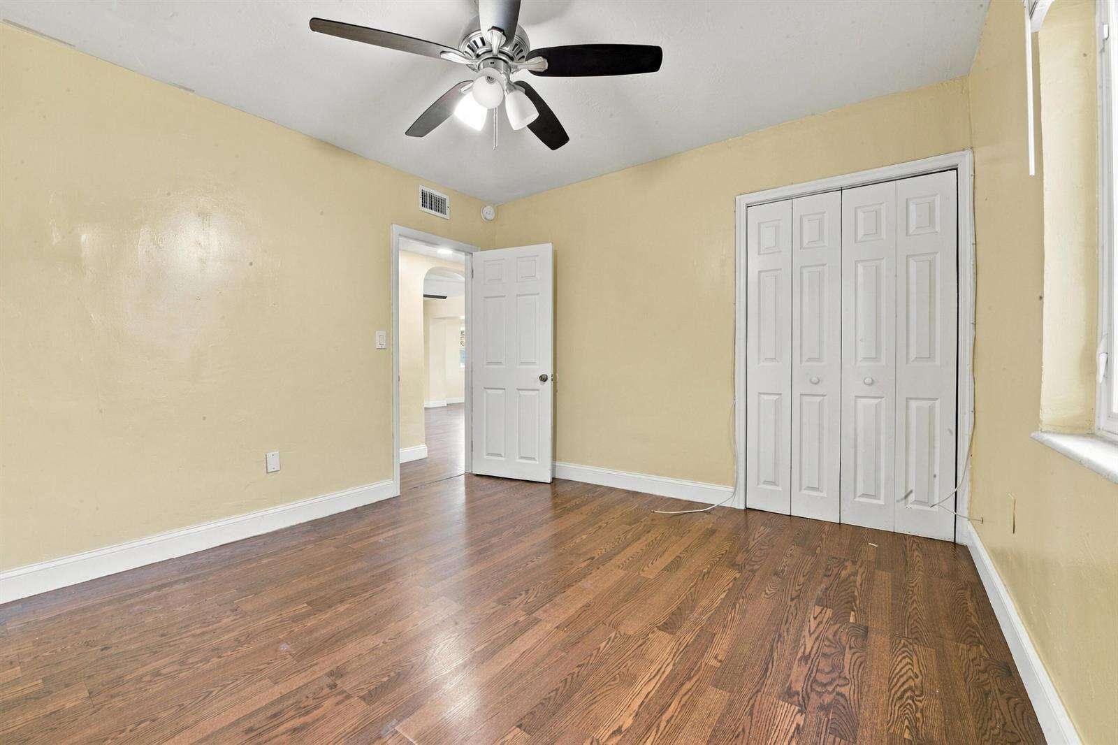 6824 5th, Pembroke Pines, FL 33023 - For Sale photo 22