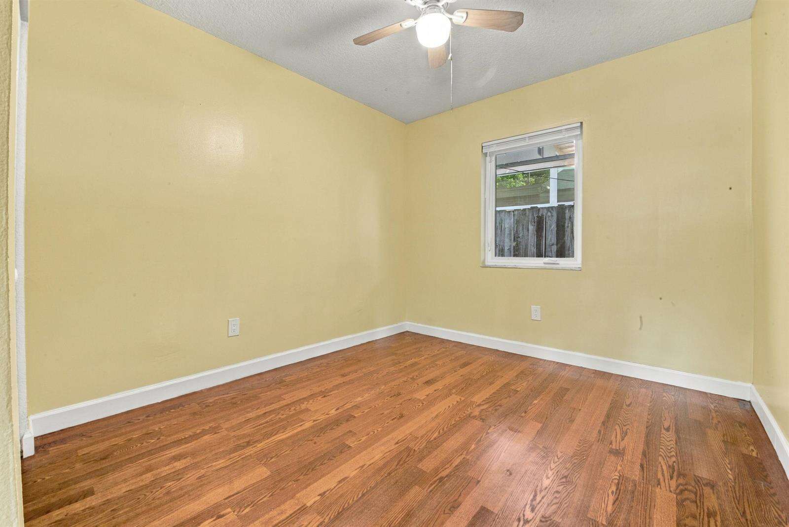 6824 5th, Pembroke Pines, FL 33023 - For Sale photo 23