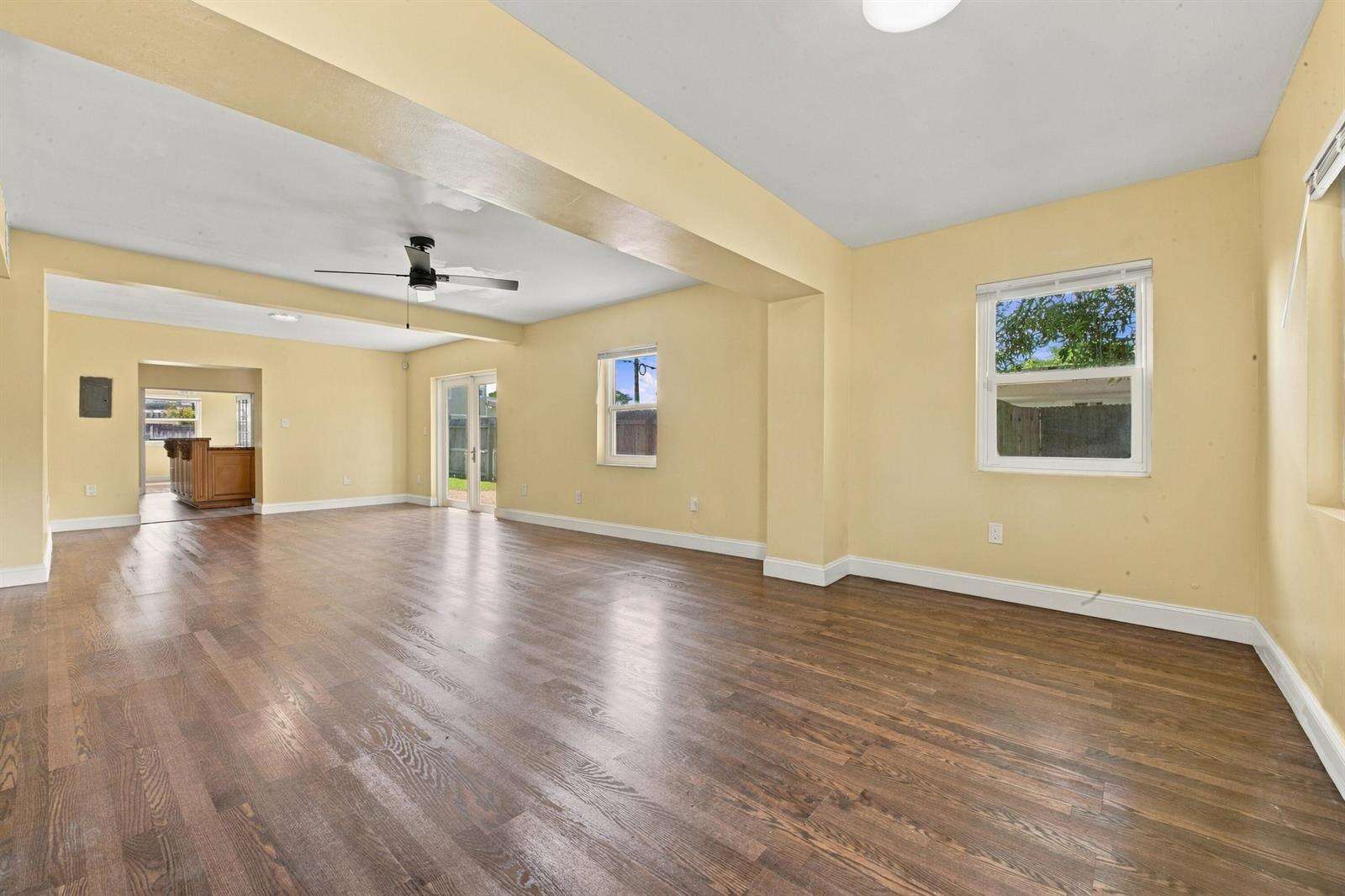 6824 5th, Pembroke Pines, FL 33023 - For Sale photo 7