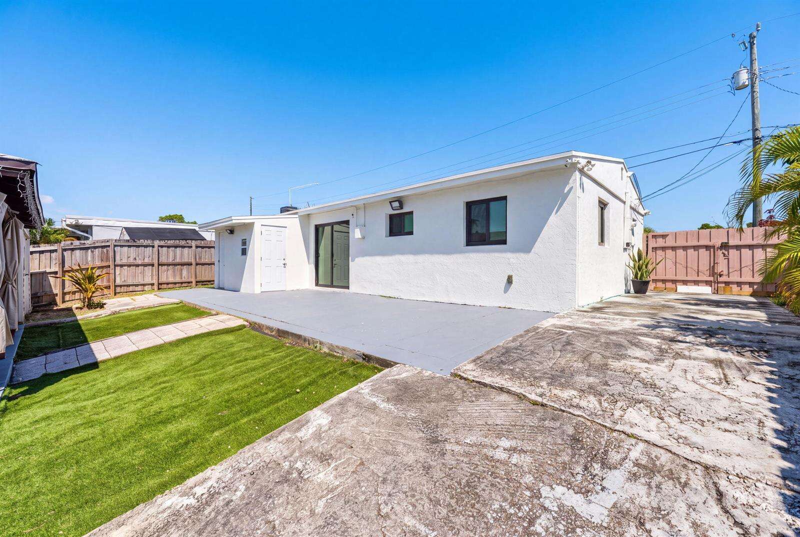 2634 Sheridan, Hollywood, FL 33020 - For Sale photo 14