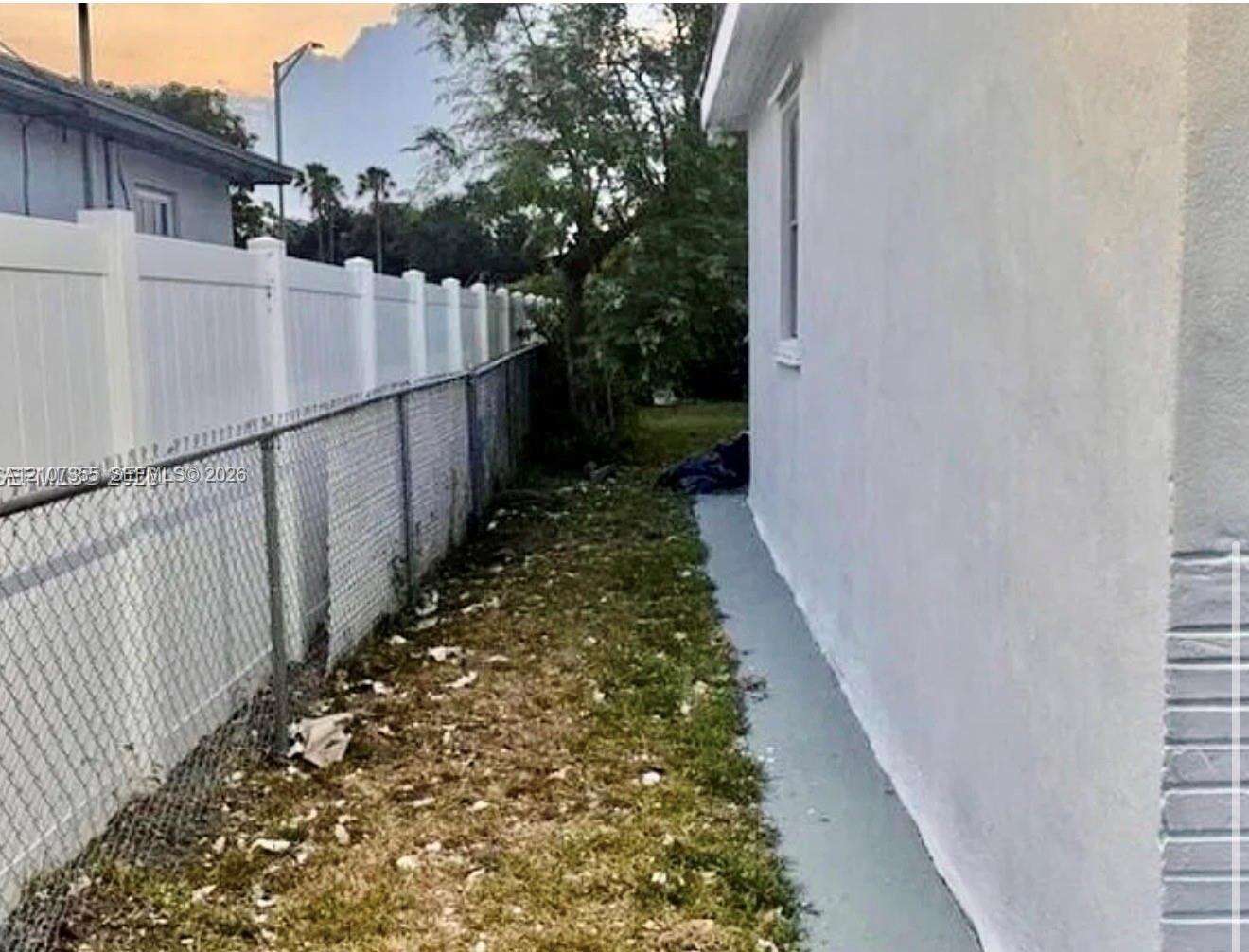 6505 Pines Pkwy, Hollywood, FL 33023 - For Sale photo 5