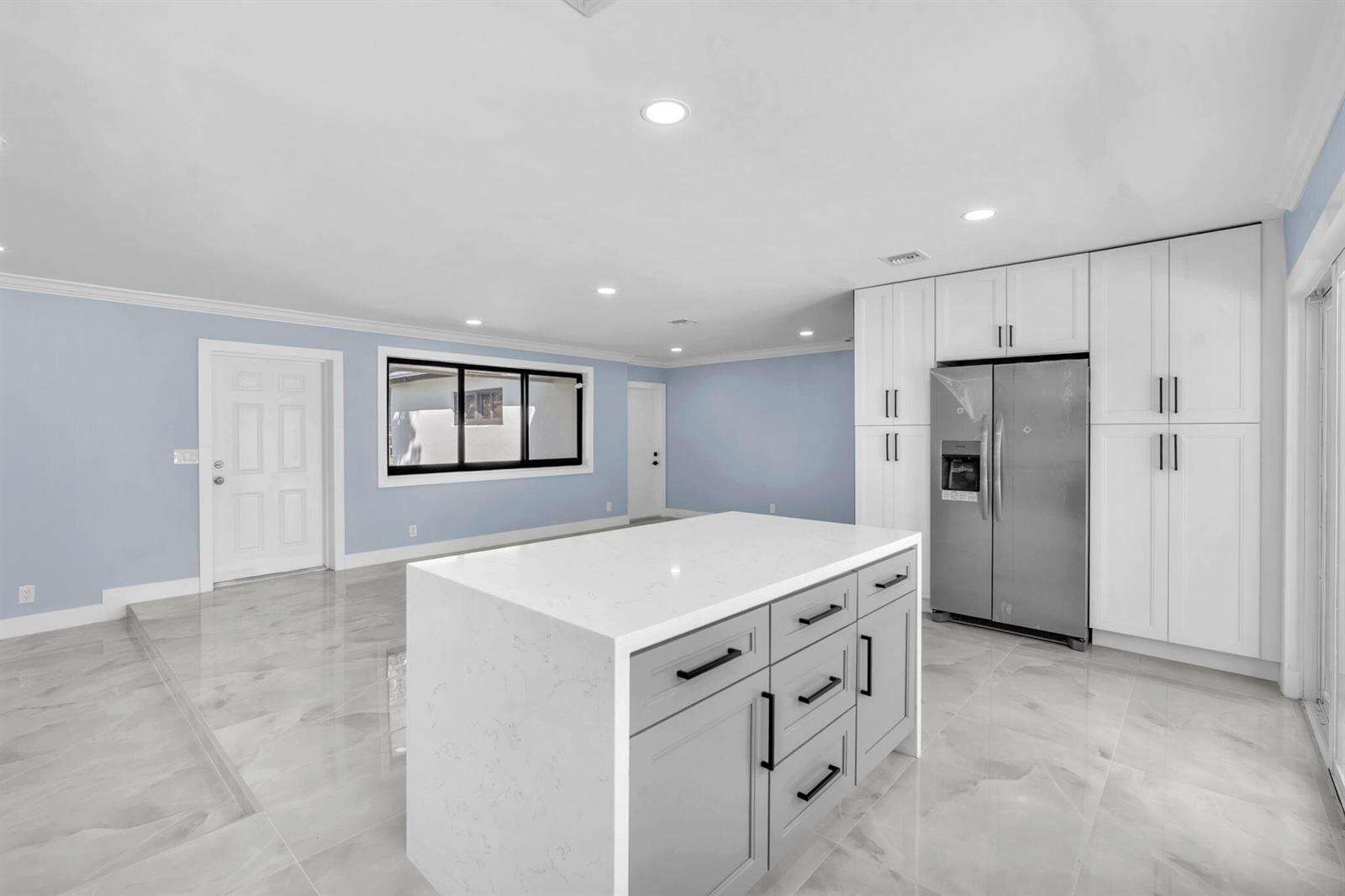 5000 Adams, Hollywood, FL 33021 - For Sale photo 4