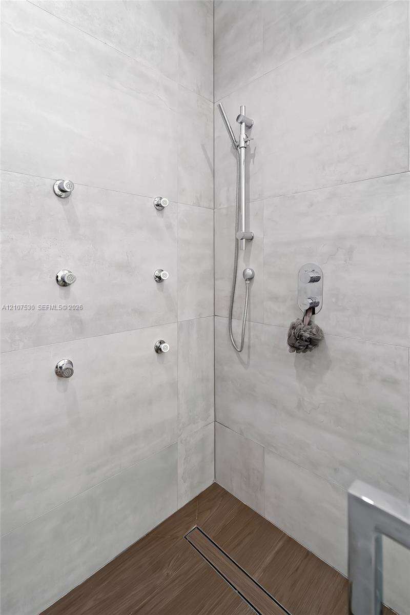 311 189th St, Sunny Isles Beach, FL 33160 - For Sale photo 51