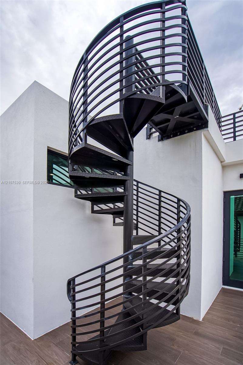 311 189th St, Sunny Isles Beach, FL 33160 - For Sale photo 55