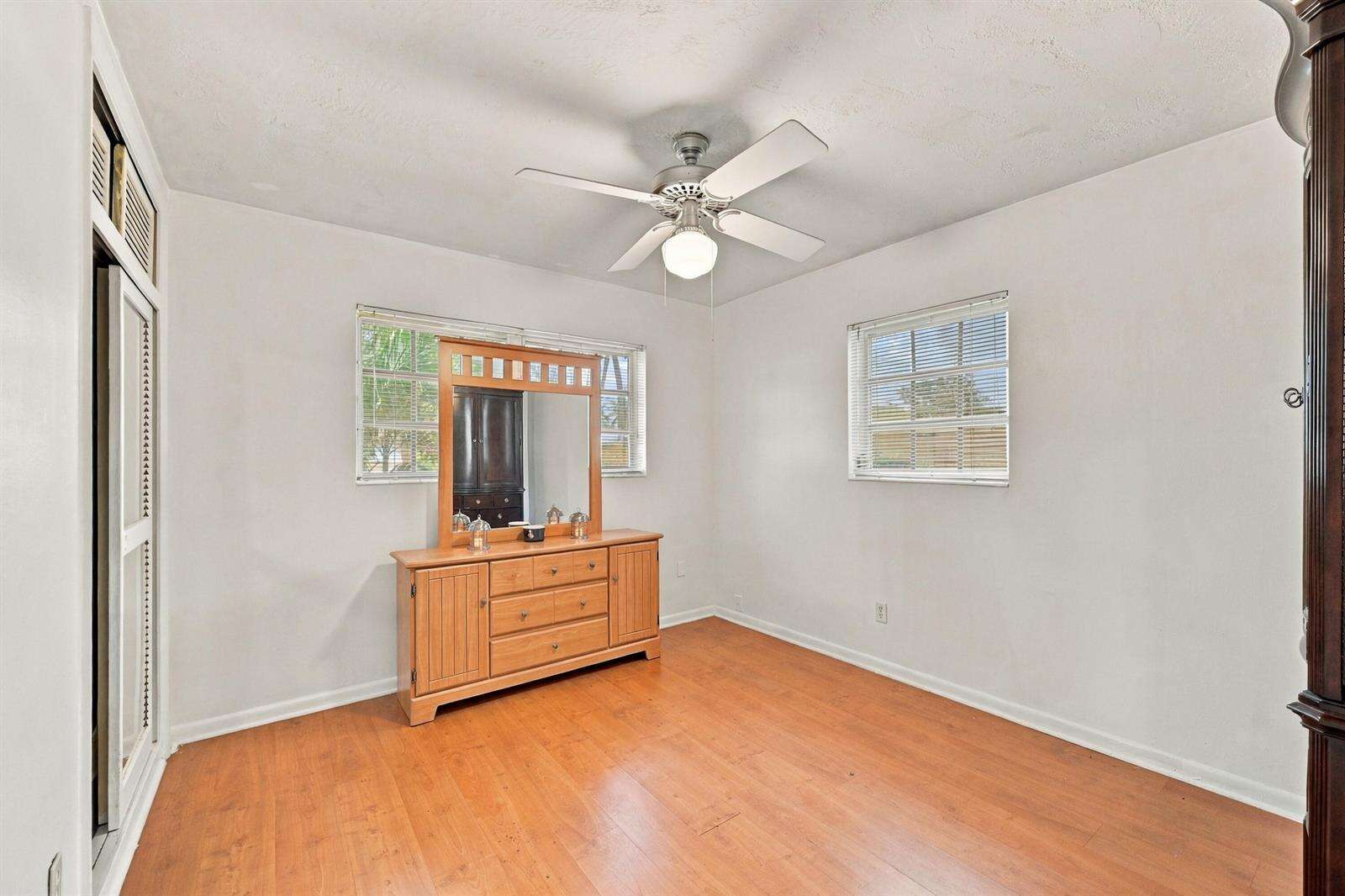 8670 19th, Pembroke Pines, FL 33024 - For Sale photo 36