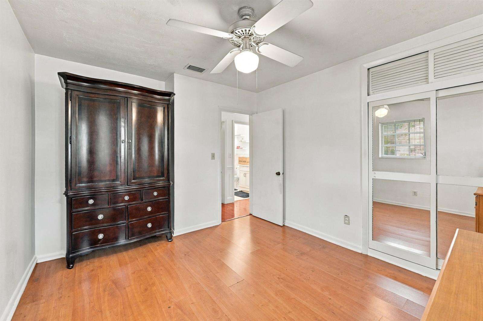 8670 19th, Pembroke Pines, FL 33024 - For Sale photo 37