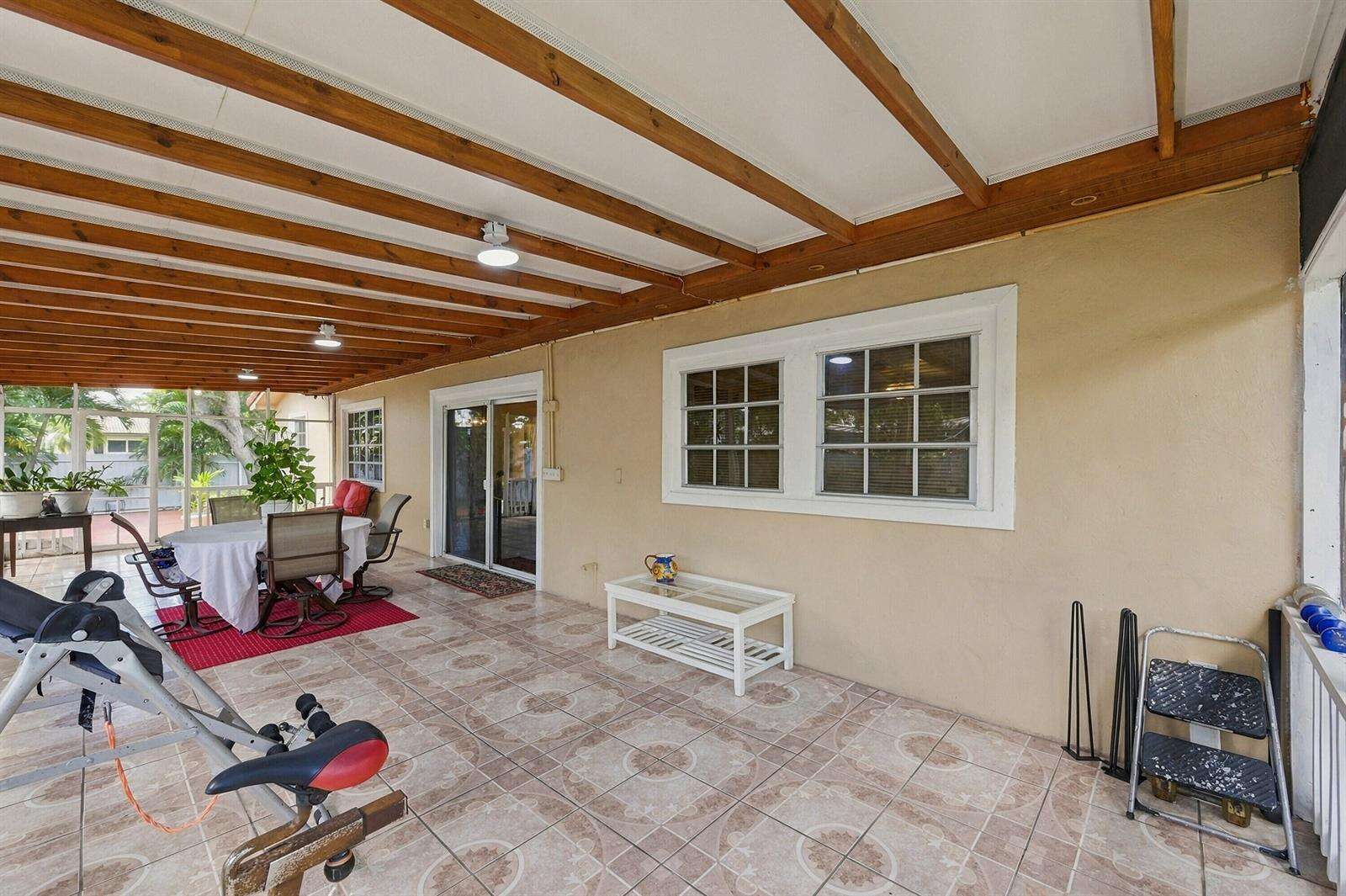 8670 19th, Pembroke Pines, FL 33024 - For Sale photo 40