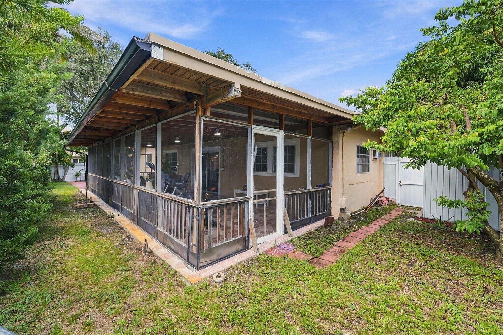 8670 19th, Pembroke Pines, FL 33024 - For Sale photo 45