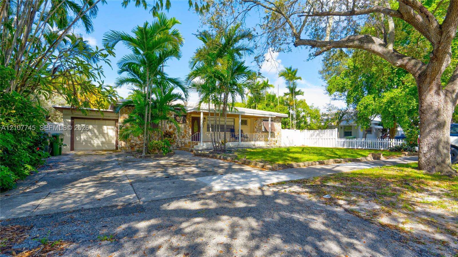 901 8th St, Hallandale Beach, FL 33009 - For Sale photo 15