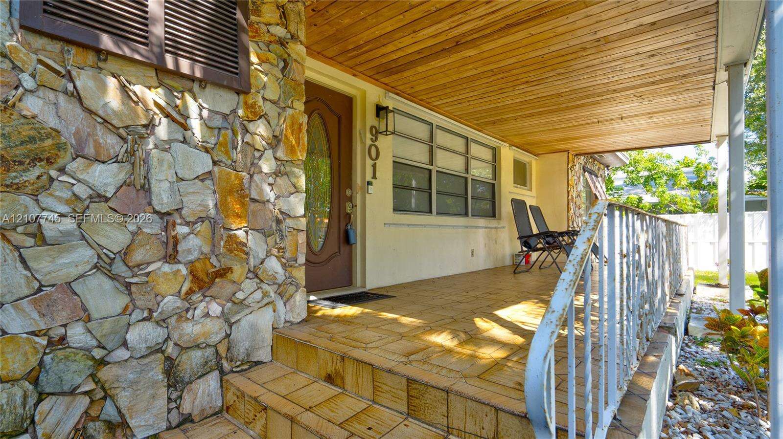901 8th St, Hallandale Beach, FL 33009 - For Sale photo 17