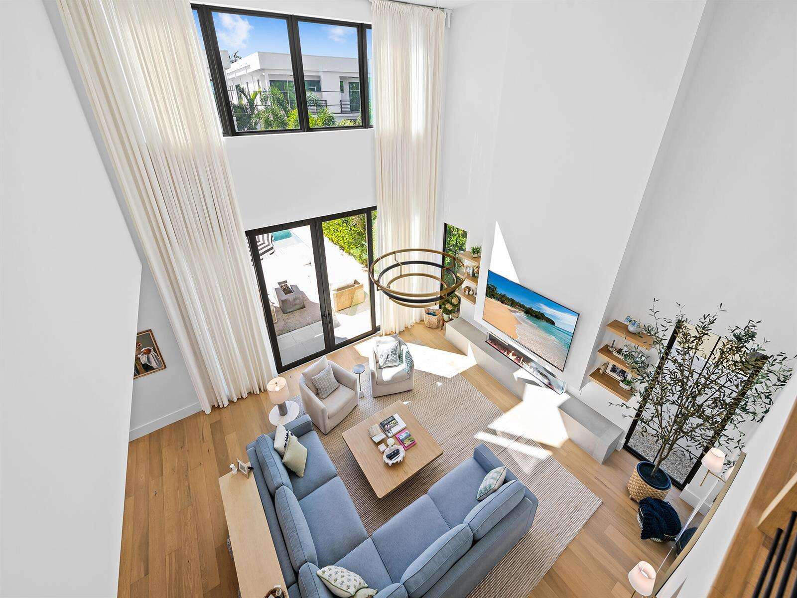 1317 17th, Fort Lauderdale, FL 33304 - For Sale photo 4