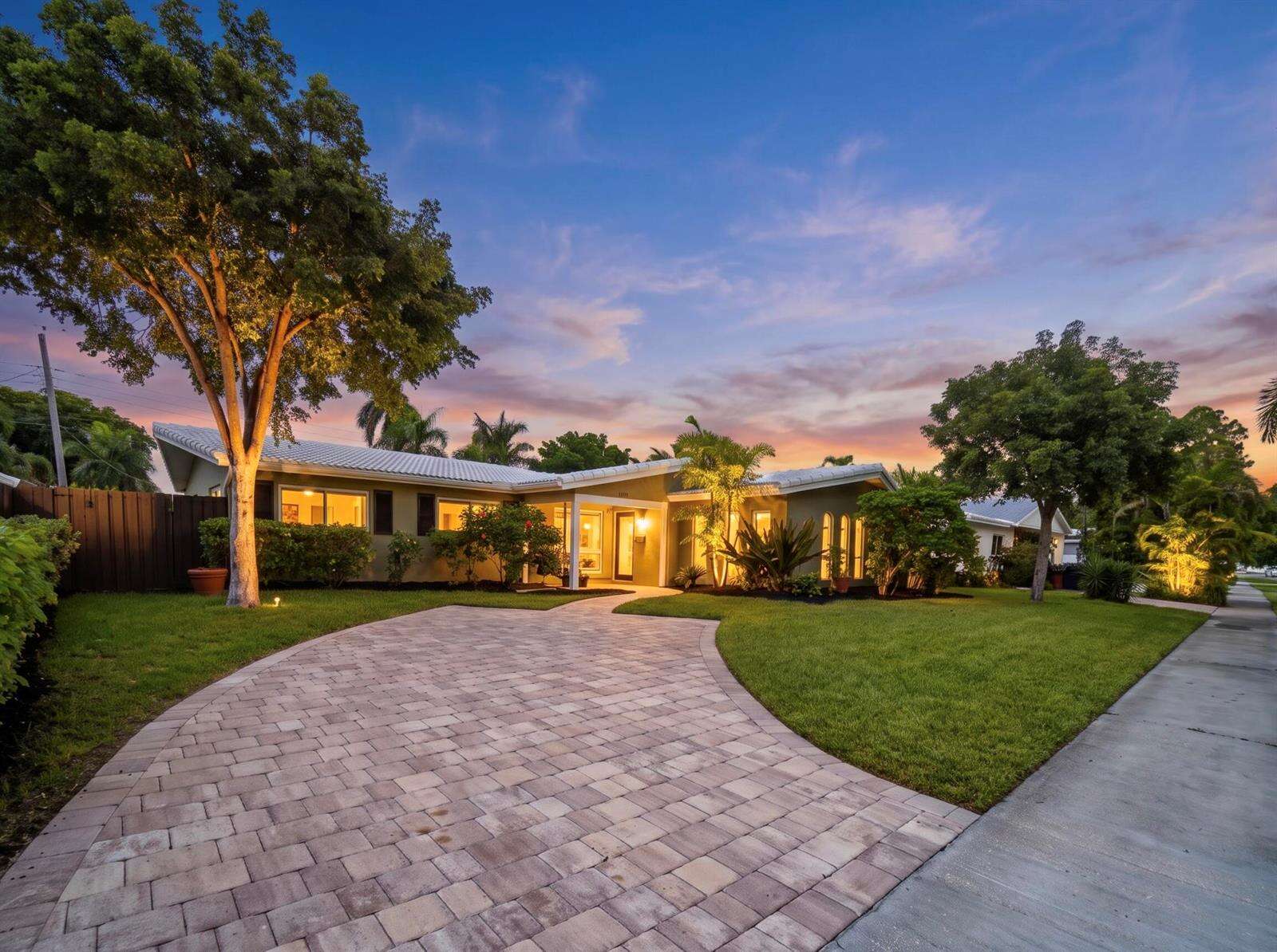 5961 22nd, Fort Lauderdale, FL 33308 - For Sale photo 1