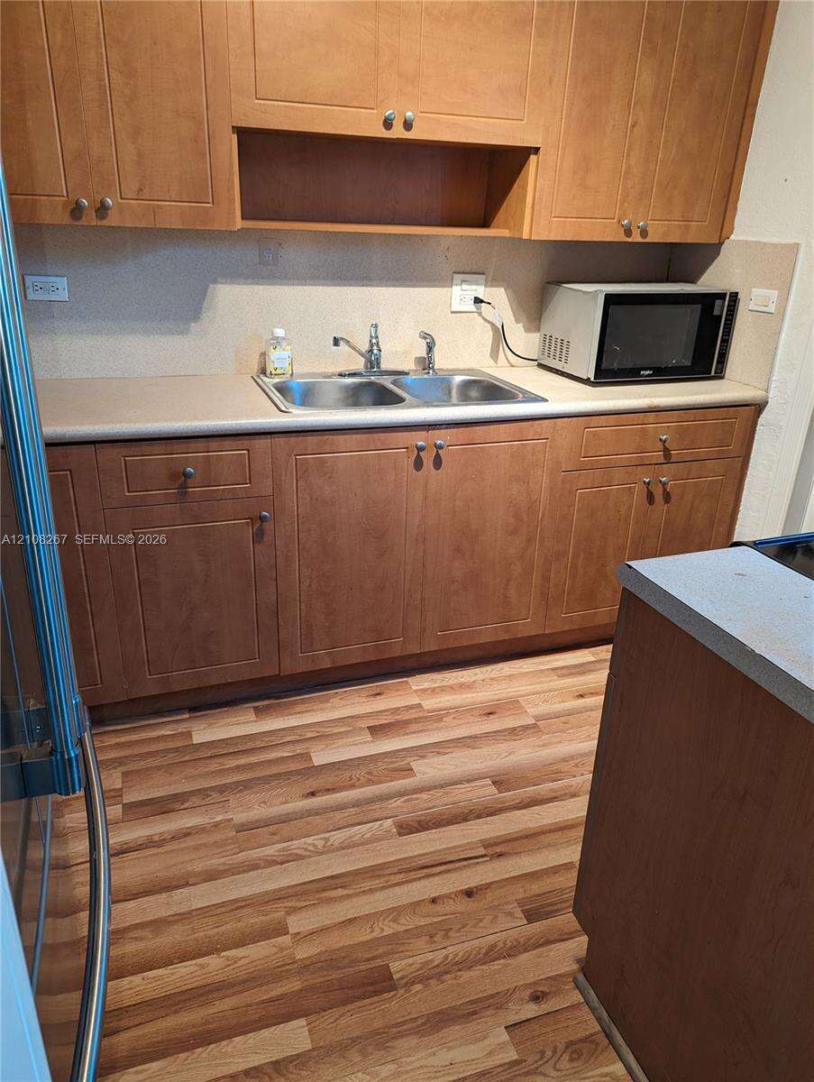 7757 Crespi Blvd, Miami Beach, FL 33141 - For Sale photo 26