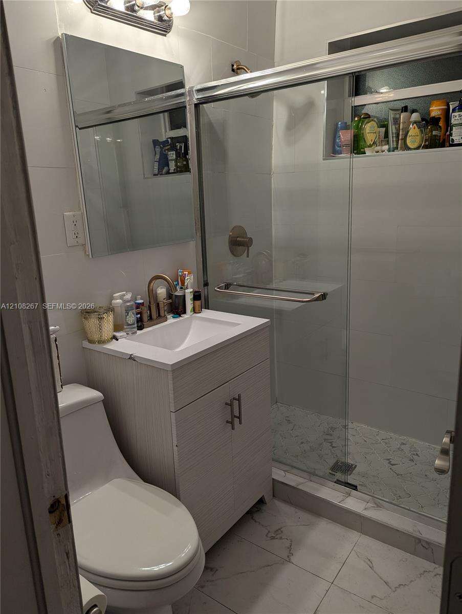 7757 Crespi Blvd, Miami Beach, FL 33141 - For Sale photo 38