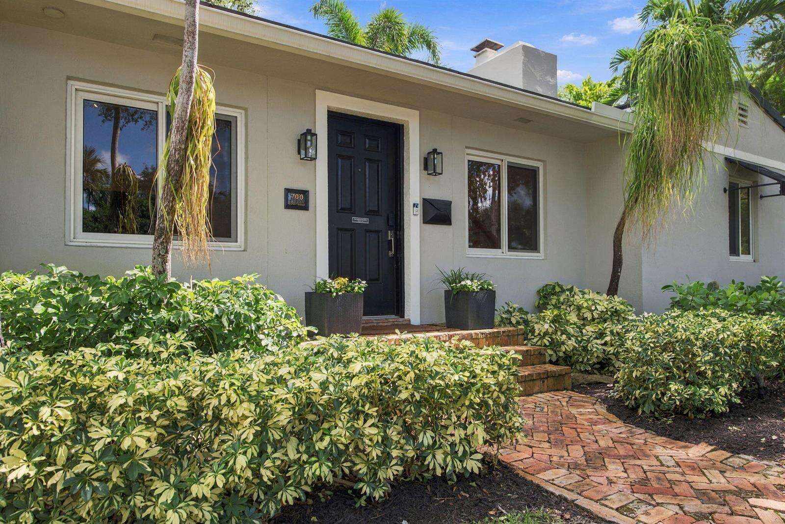 700 Victoria Park, Fort Lauderdale, FL 33304 - For Sale photo 2