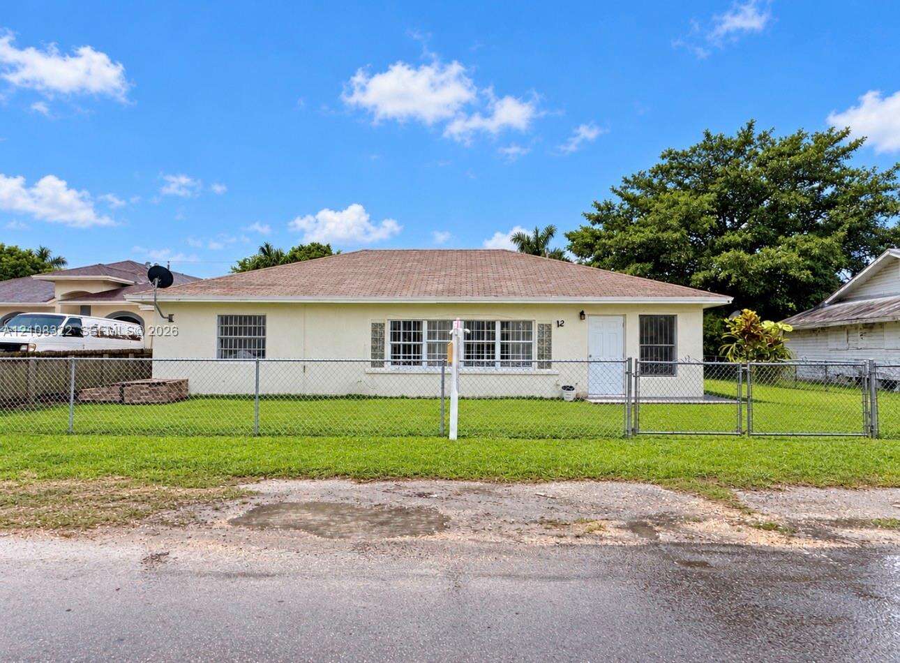 722 7th Ave, Homestead, FL 33030 - For Sale photo 1