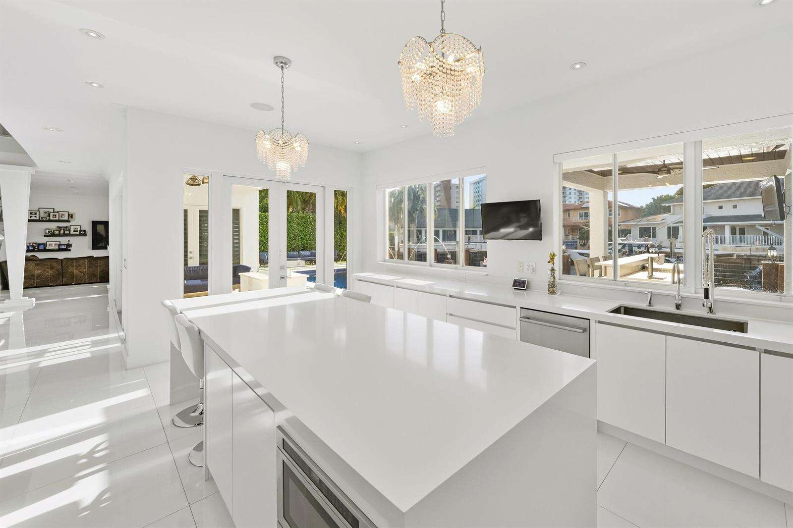 16430 30th, North Miami Beach, FL 33160 - For Sale photo 10