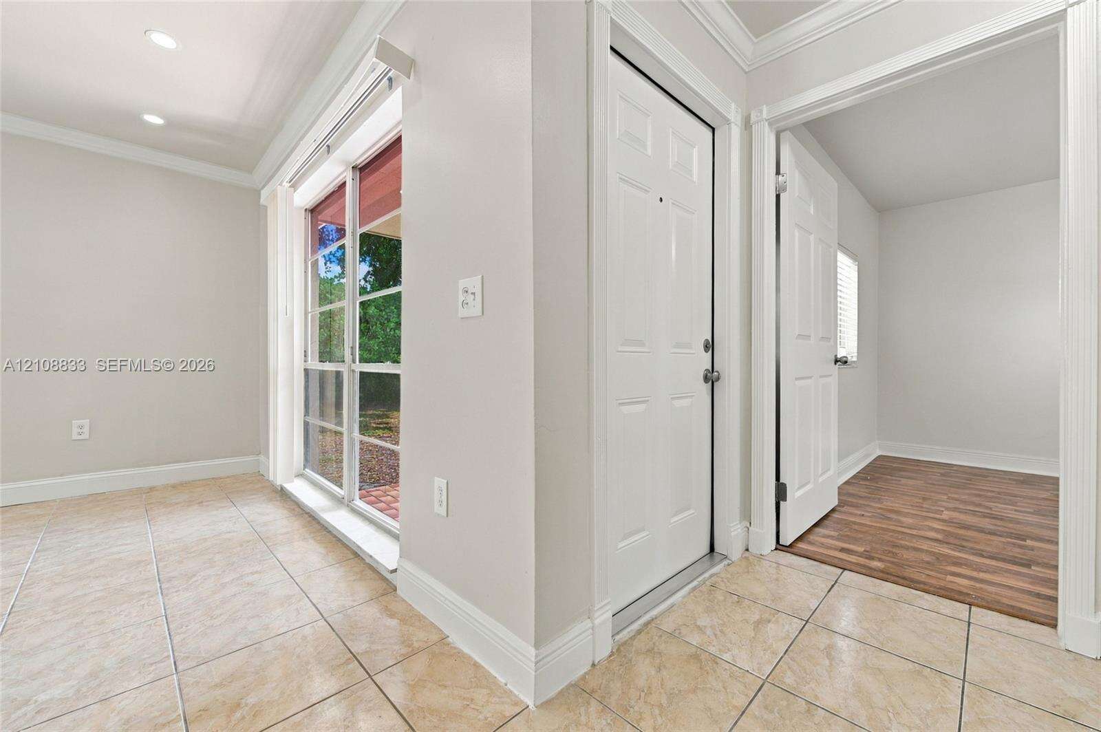 9611 Johnson St, Pembroke Pines, FL 33024 - For Sale photo 4