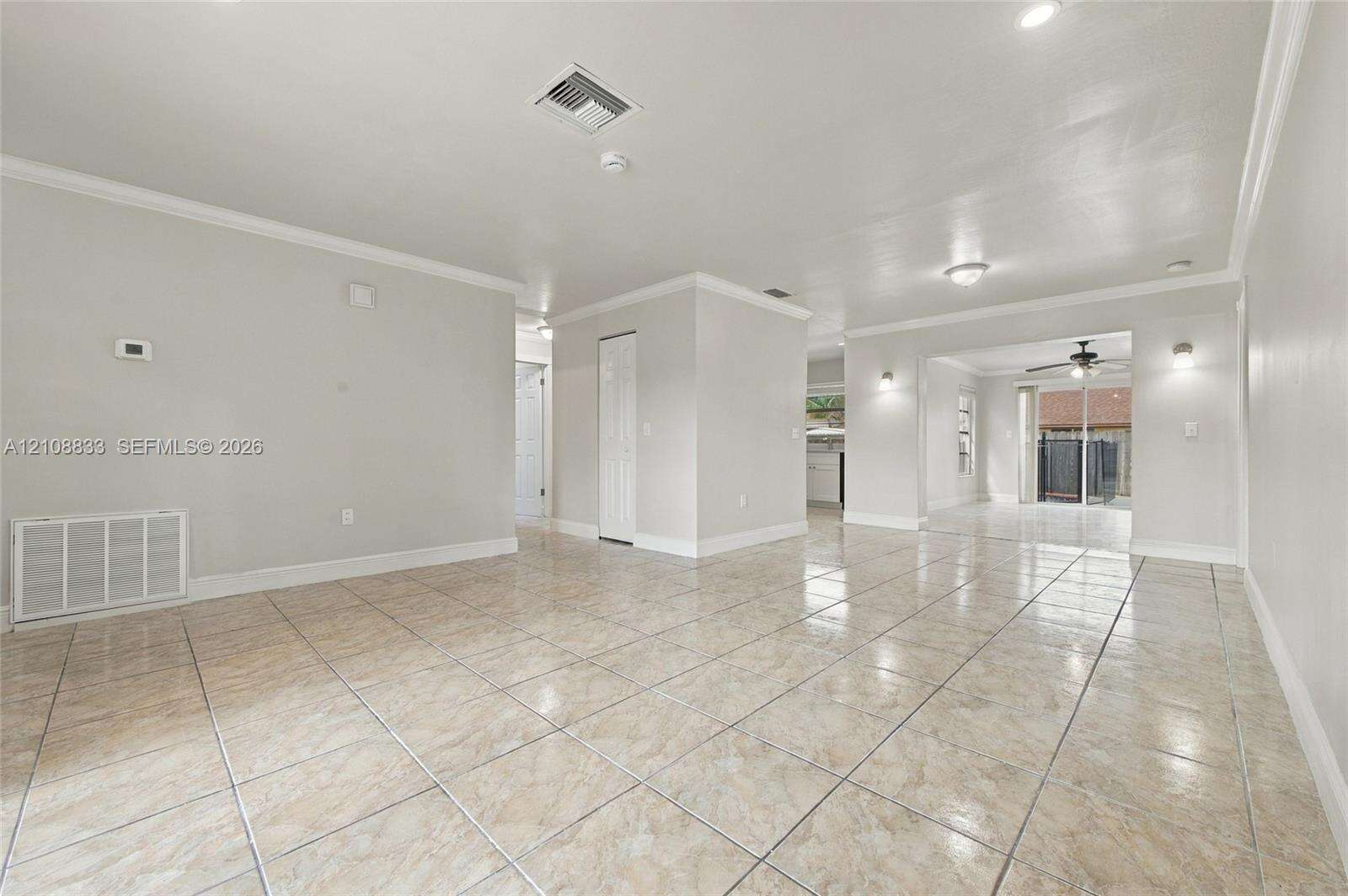 9611 Johnson St, Pembroke Pines, FL 33024 - For Sale photo 6