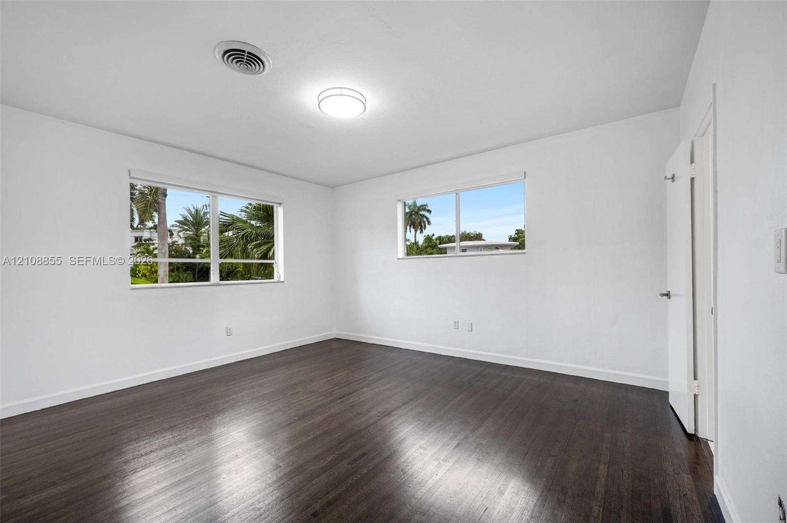 9520 Broadview Dr, Bay Harbor Islands, FL 33154 - For Sale photo 14