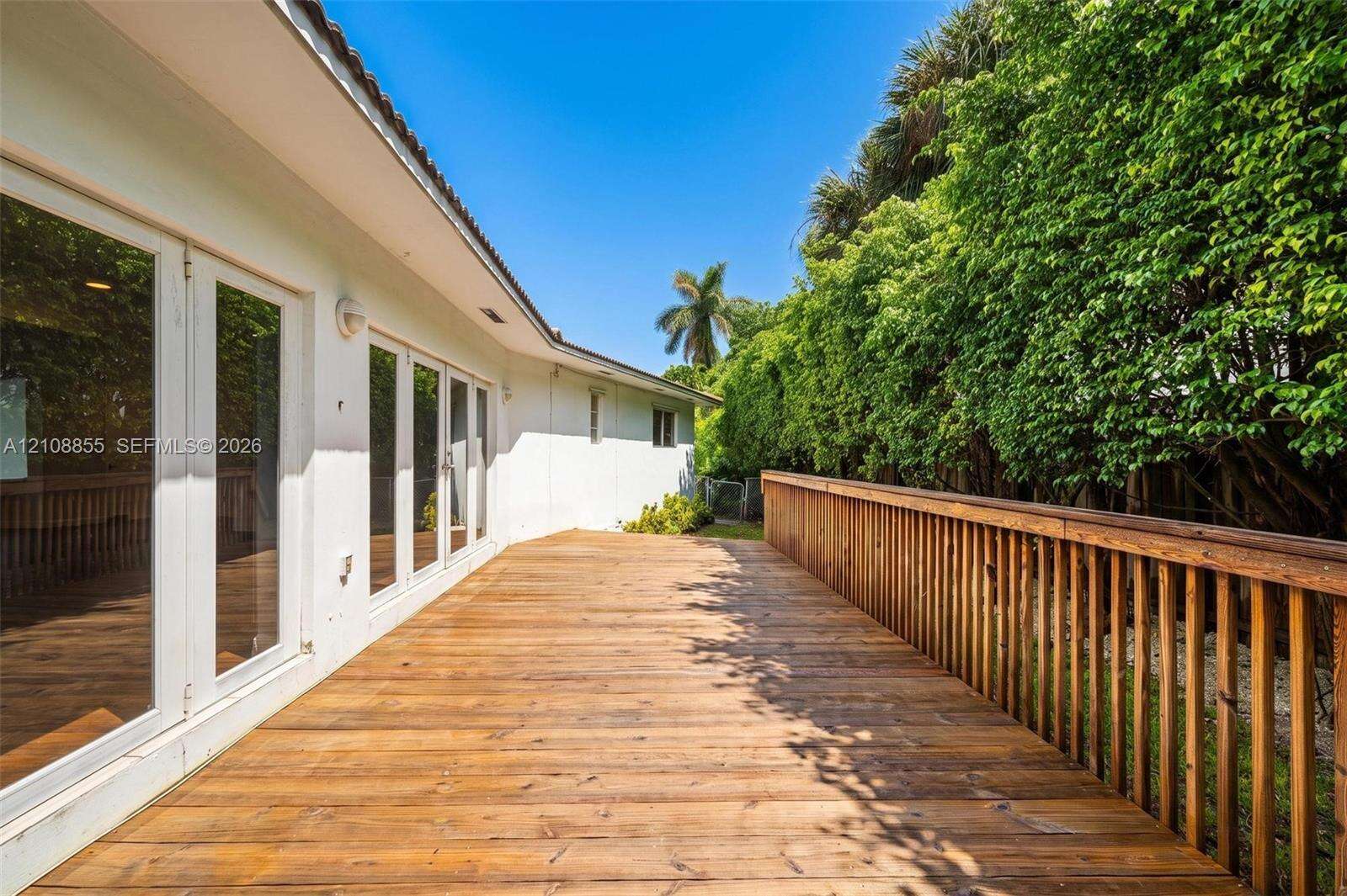 9520 Broadview Dr, Bay Harbor Islands, FL 33154 - For Sale photo 25