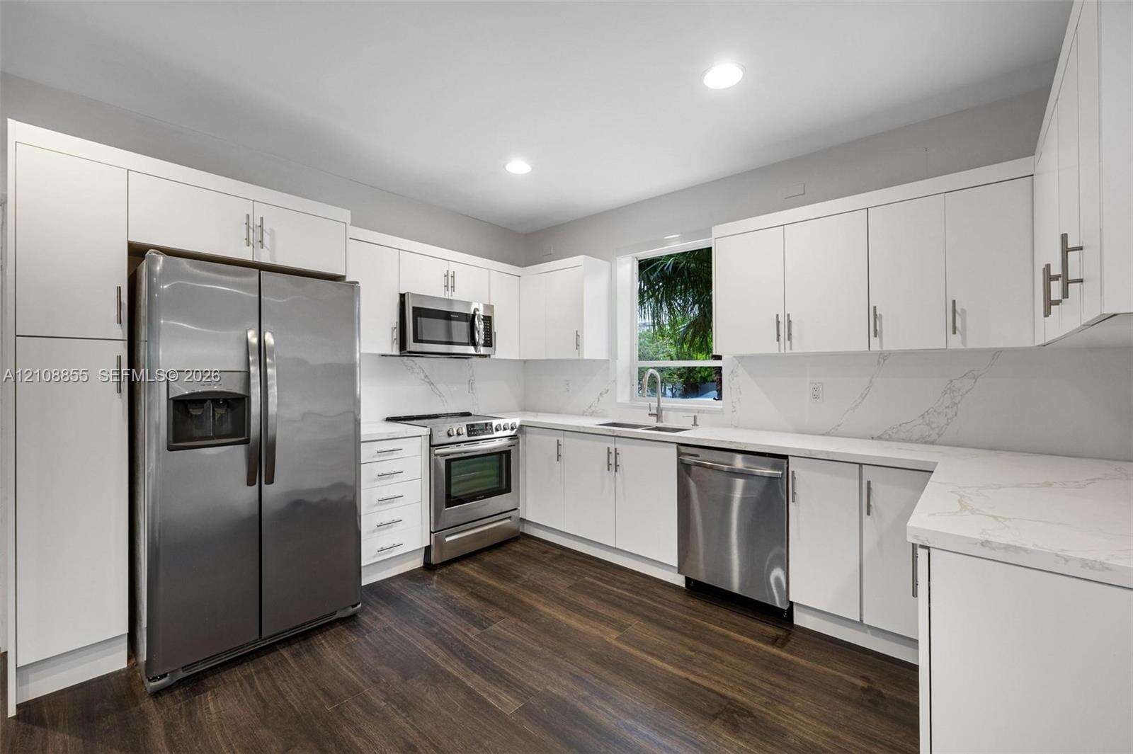 9520 Broadview Dr, Bay Harbor Islands, FL 33154 - For Sale photo 9